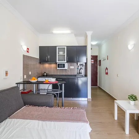 Albufeira Beach Studio