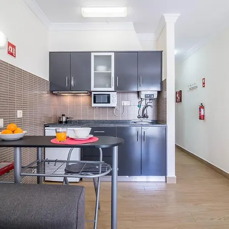 Apartament Albufeira Beach Studio *